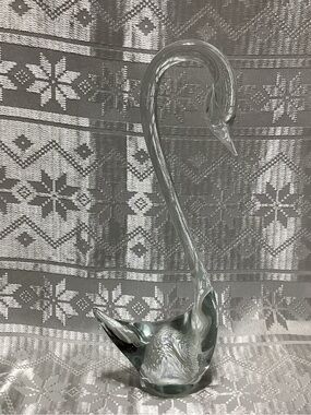 Vintage Clear Hand-Blown Art Glass Swan Figurine - Elegant Long Neck
